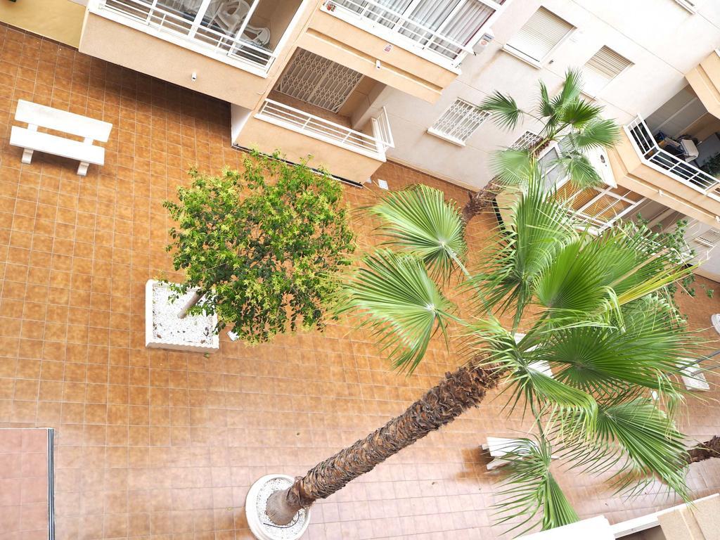 Espanhouse Diego Apartment Торевиеха Екстериор снимка